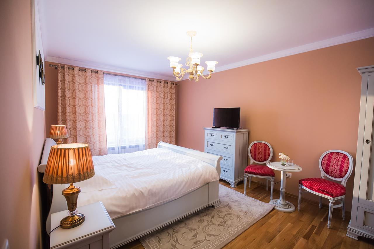 Conacul Dante Hotell Pianu de Jos Exteriör bild