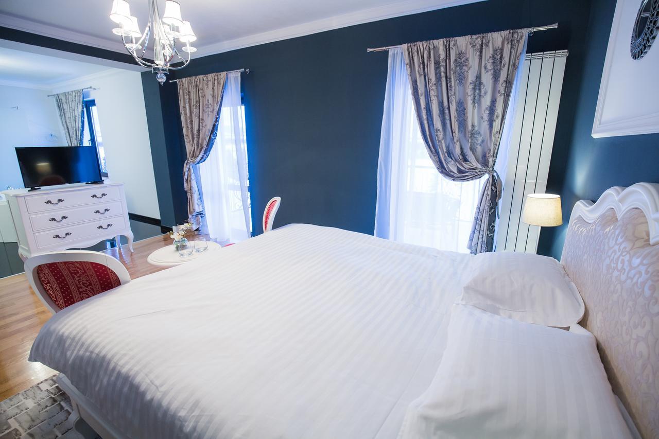Conacul Dante Hotell Pianu de Jos Exteriör bild